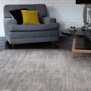 Blade Plain Rugs in Silver Grey - Silky Viscose Pile